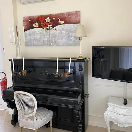 Prestige House * סנרמו