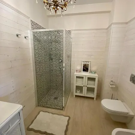 Prestige House Апартаменты